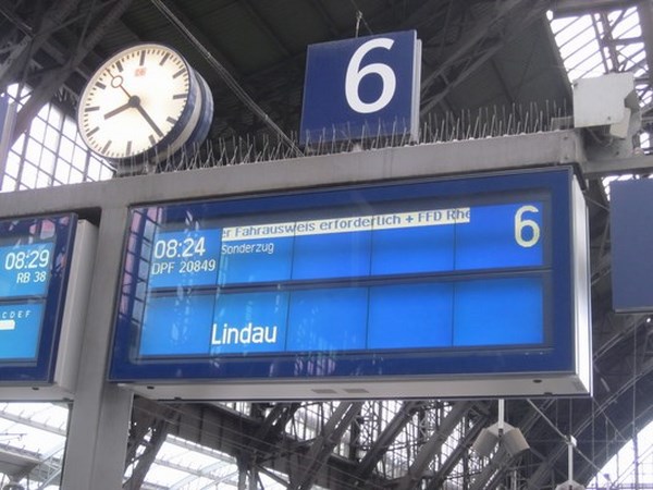 Rheingold Nostalgie-Bodensee-Schweiz-Express: Köln-Lindau am 18. Juni 2015, Lindau-Köln am 24. Juni 2015 